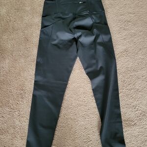 Yelete Black High-Waist Performance Leggings